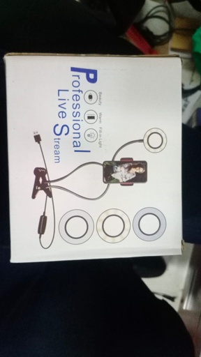 PROFESSIONAL LIVE STREAM RING LIGHT AND BRACKET( ‎ 10 x 10 x 4 cm)